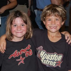 Meet your Posher, Kelley